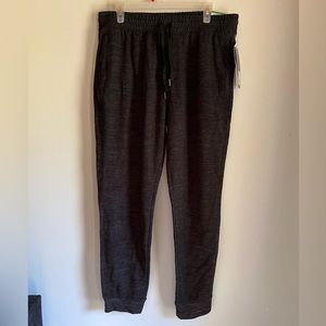 Heathered Black/Gray Men’s Joggers